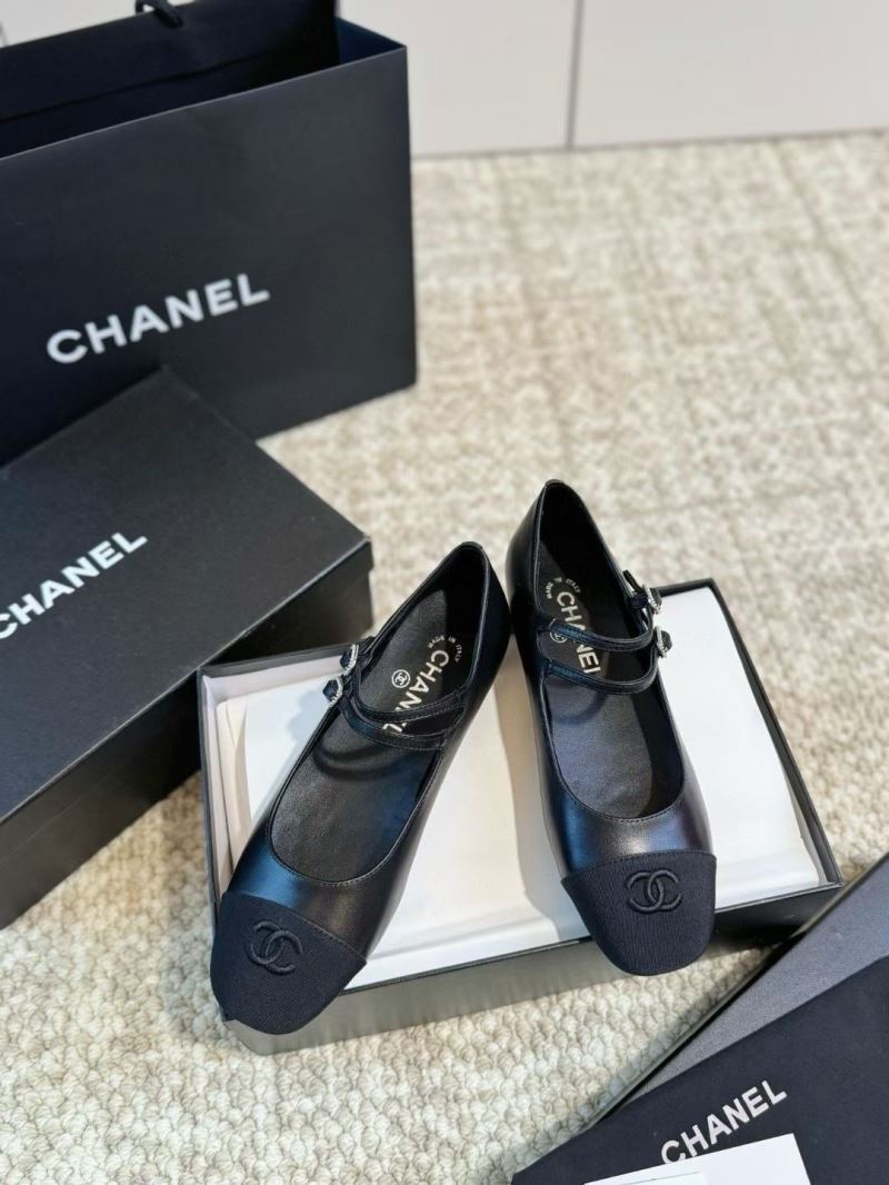 Chanel Low Shoes